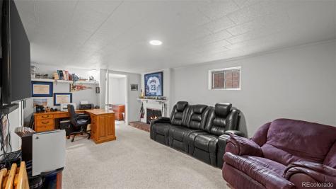 17 Clover Circle Colorado Springs CO 80906
