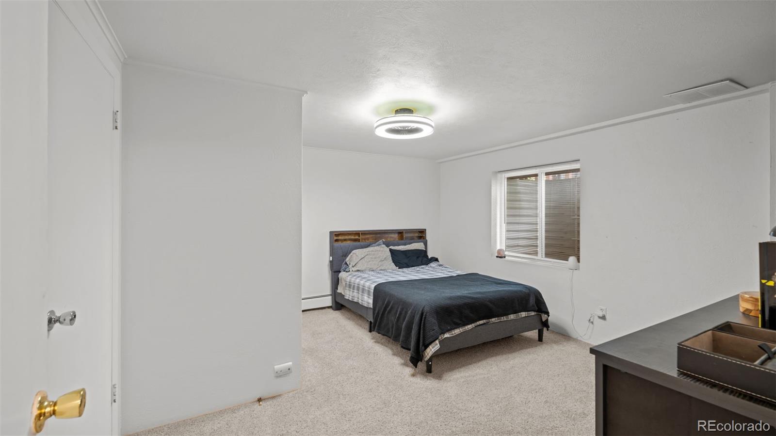 17 Clover Circle Colorado Springs CO 80906