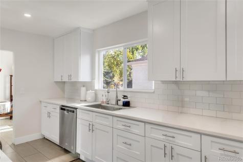 1395 Dayton Street Aurora CO 80010