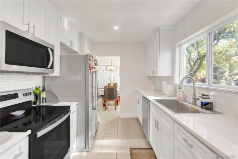 1395 Dayton Street Aurora CO 80010