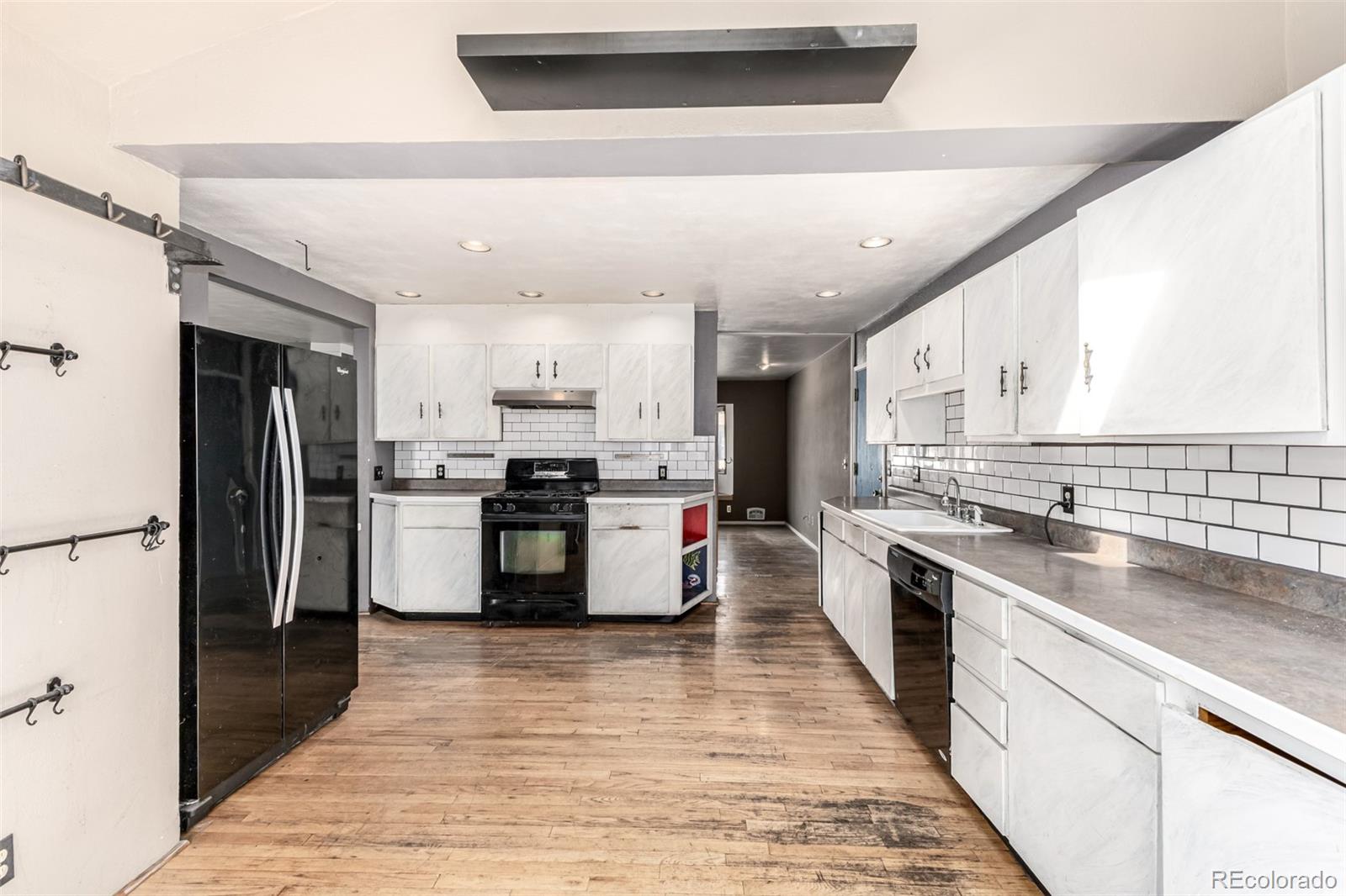 40 Dover Street Lakewood CO 80226