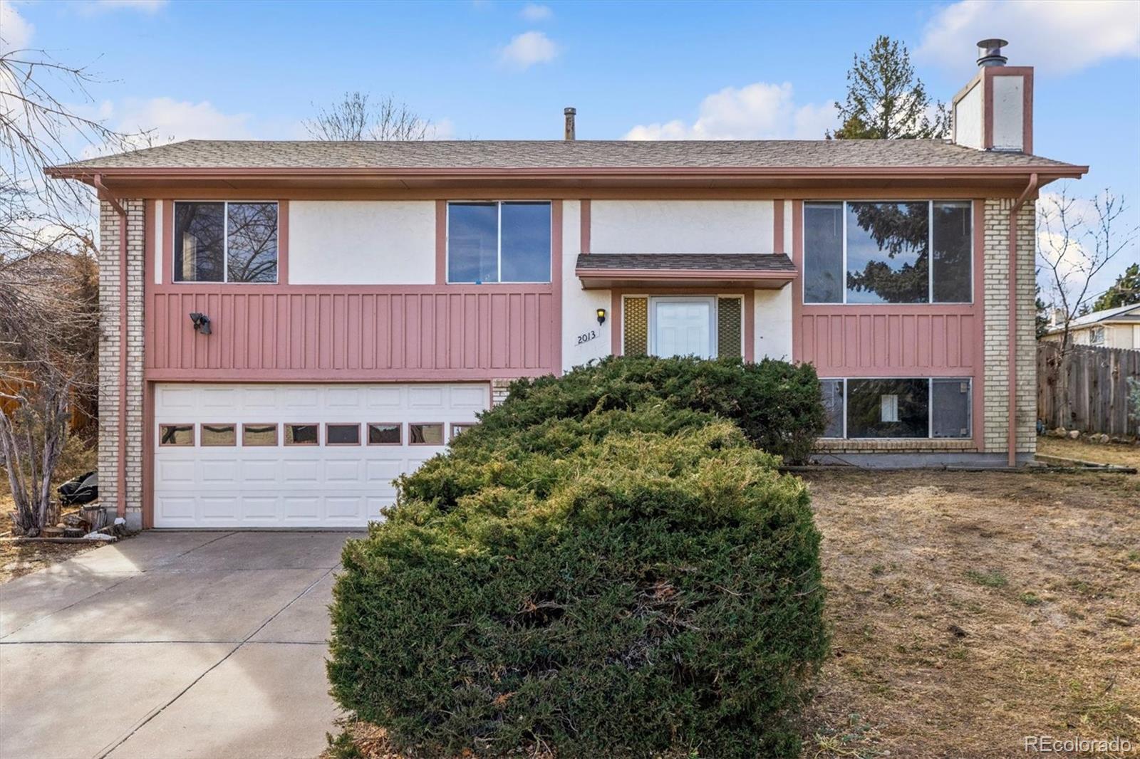 2013 S Yank Way Lakewood CO 80228