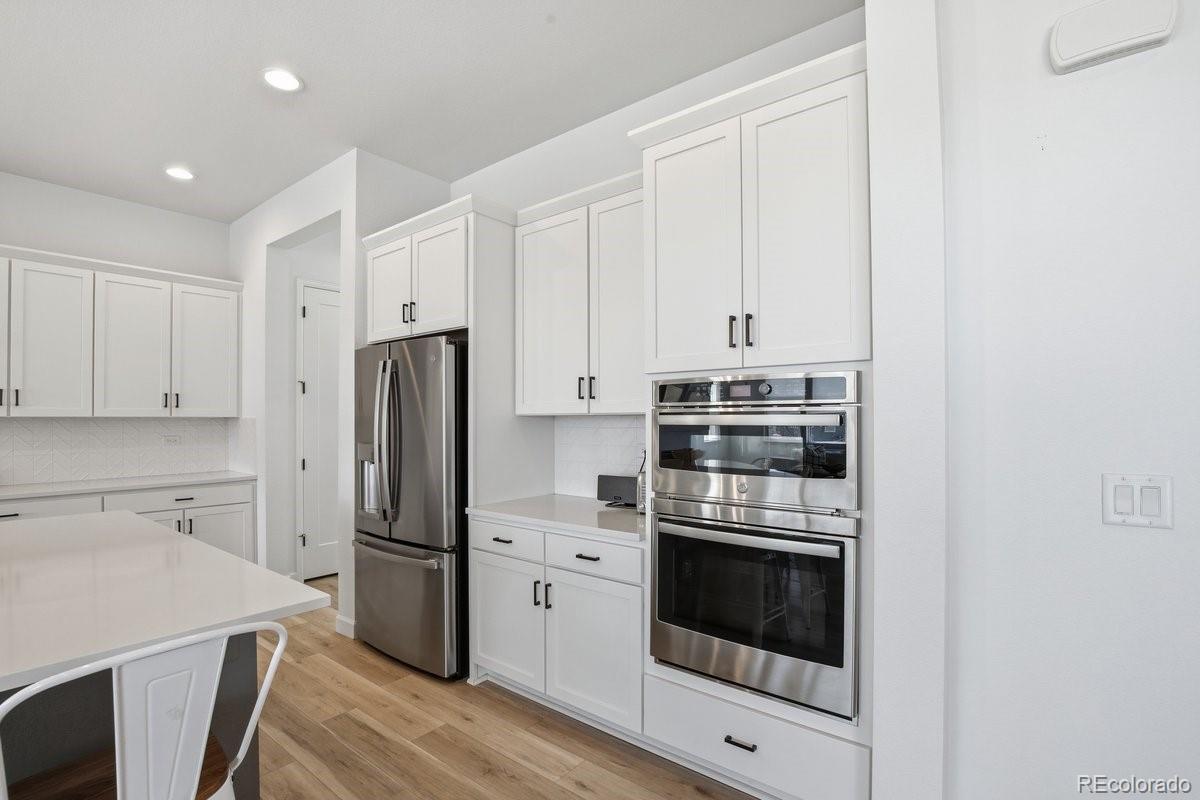 9006 Chalk Creek Place Littleton CO 80125