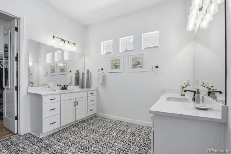 9006 Chalk Creek Place Littleton CO 80125