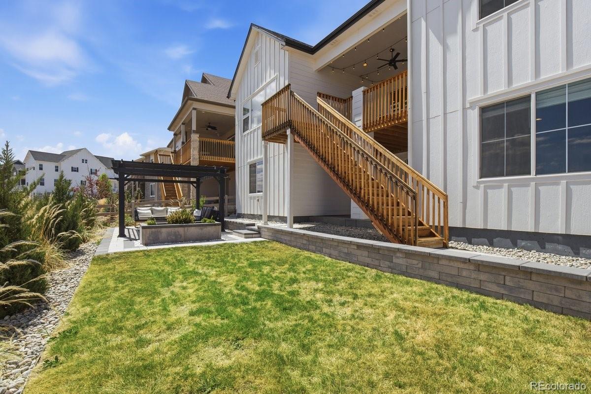 9006 Chalk Creek Place Littleton CO 80125