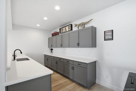 9006 Chalk Creek Place Littleton CO 80125
