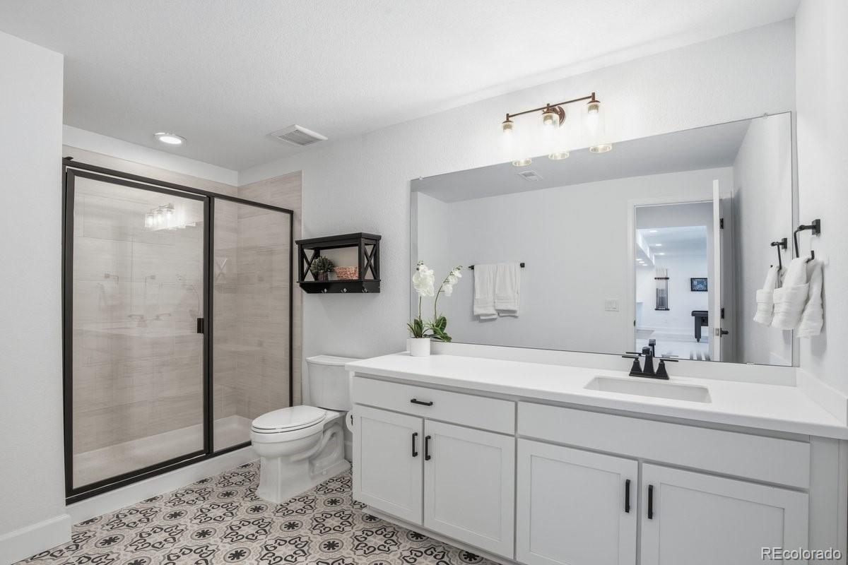 9006 Chalk Creek Place Littleton CO 80125