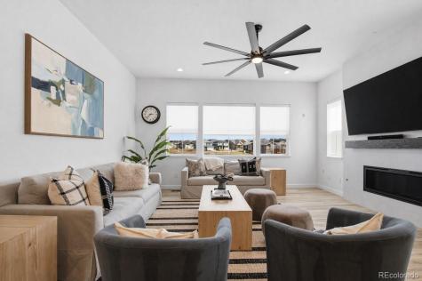 9006 Chalk Creek Place Littleton CO 80125