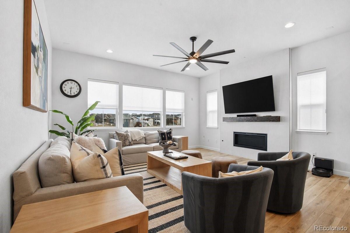 9006 Chalk Creek Place Littleton CO 80125