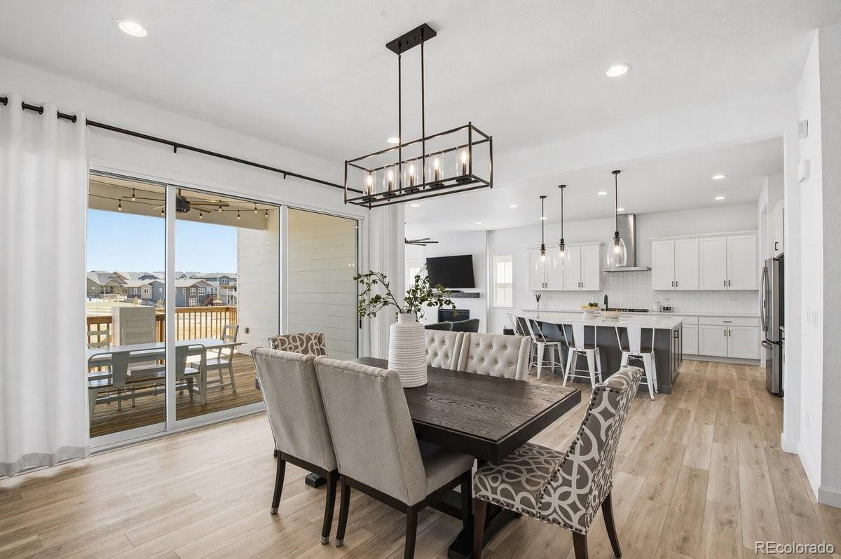 9006 Chalk Creek Place Littleton CO 80125