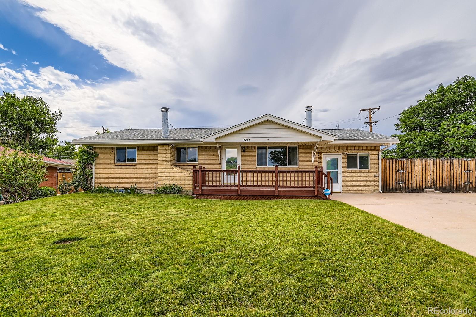 8247 Vanguard Drive Denver CO 80221