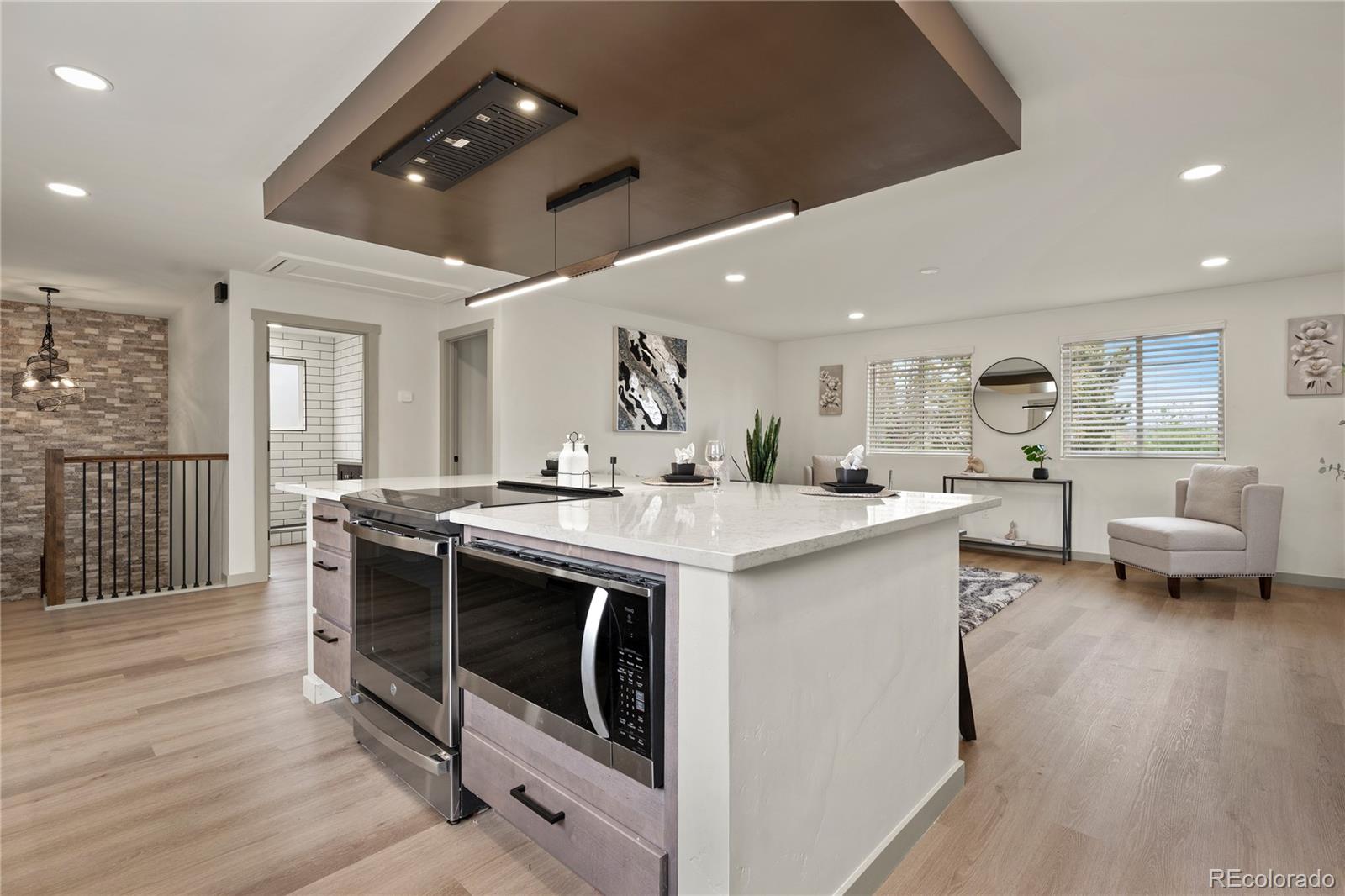 3060 W 55th Place Denver CO 80221