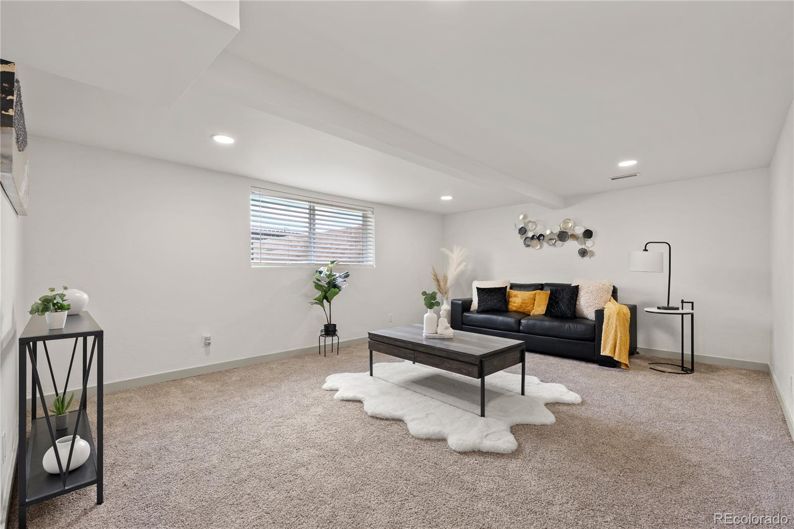 3060 W 55th Place Denver CO 80221