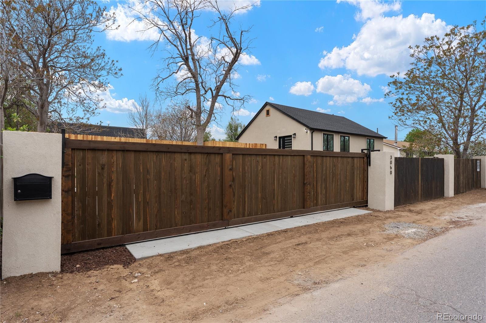 3060 W 55th Place Denver CO 80221