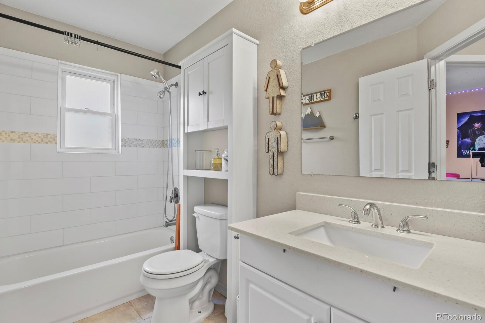 15726 E Bails Drive Aurora CO 80017
