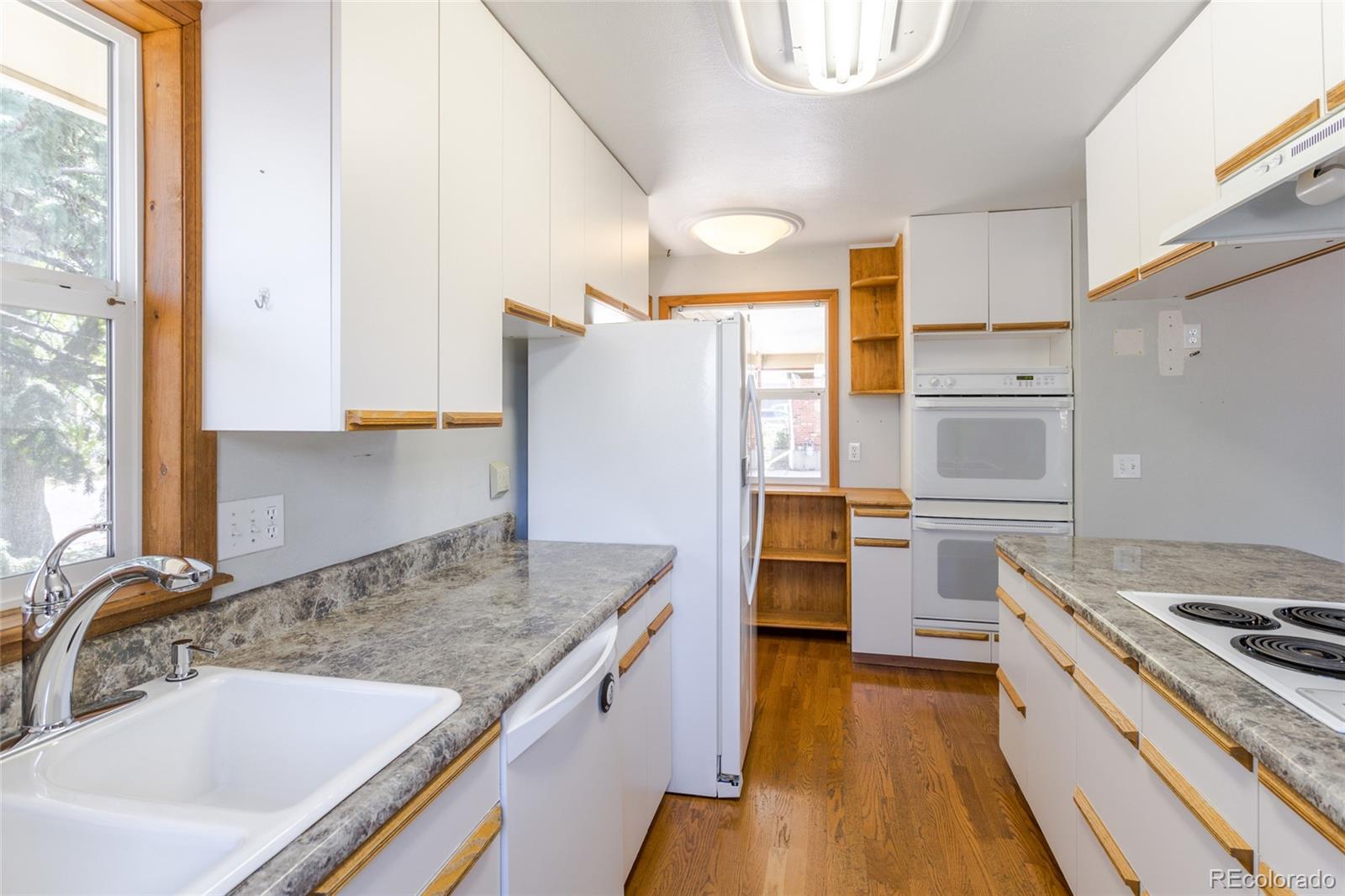 425 S Uvalda Circle Aurora CO 80012