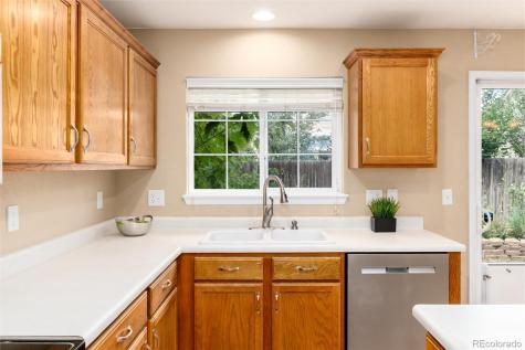 7454 S Lewiston Street Aurora CO 80016