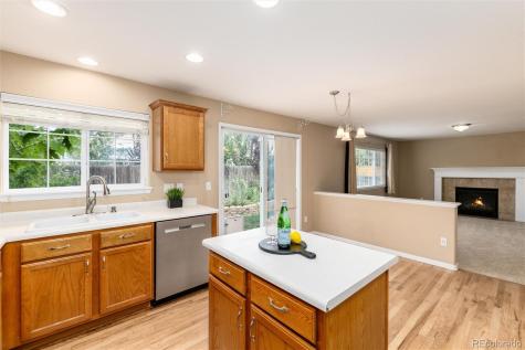 7454 S Lewiston Street Aurora CO 80016