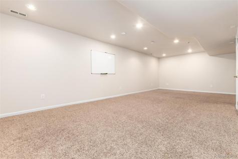 7454 S Lewiston Street Aurora CO 80016