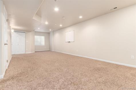 7454 S Lewiston Street Aurora CO 80016