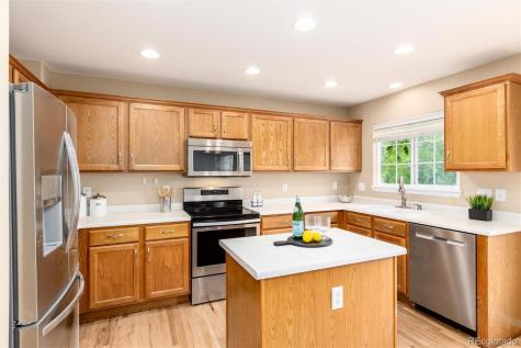 7454 S Lewiston Street Aurora CO 80016