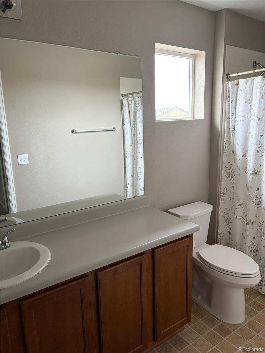 25664 E Byers Drive Aurora CO 80018