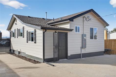 1446 Jamaica Street Aurora CO 80010
