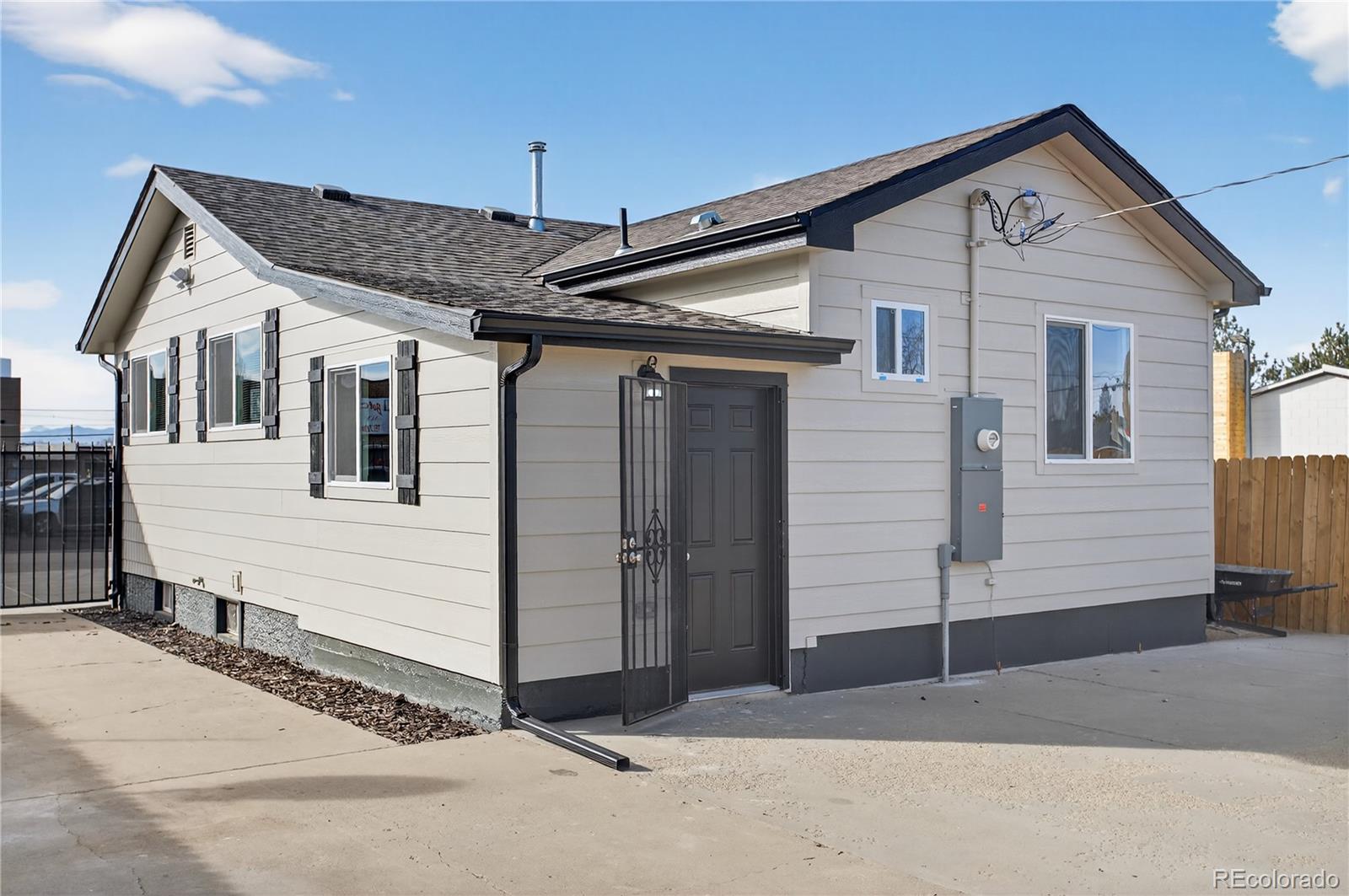 1446 Jamaica Street Aurora CO 80010