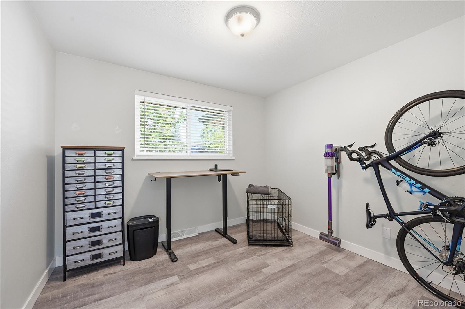 1637 S Balsam Court Lakewood CO 80232