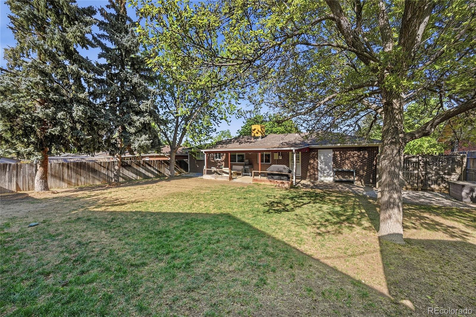 1637 S Balsam Court Lakewood CO 80232