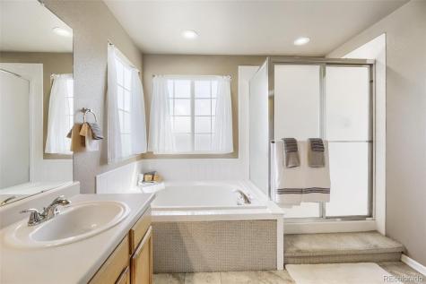 4898 S Killarney Court Aurora CO 80015