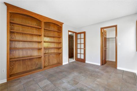 5863 S Danube Street Aurora CO 80015