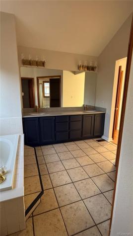 5863 S Danube Street Aurora CO 80015