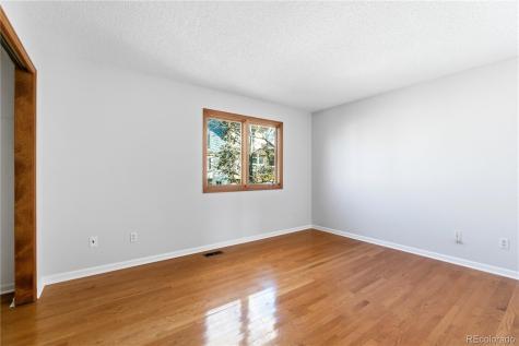 5863 S Danube Street Aurora CO 80015