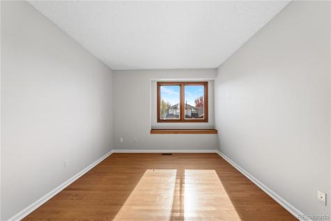5863 S Danube Street Aurora CO 80015