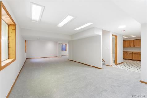 5863 S Danube Street Aurora CO 80015