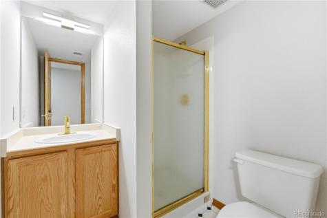 5863 S Danube Street Aurora CO 80015