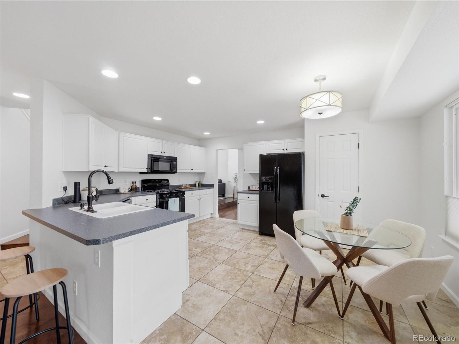 8722 W Ute Drive Littleton CO 80128