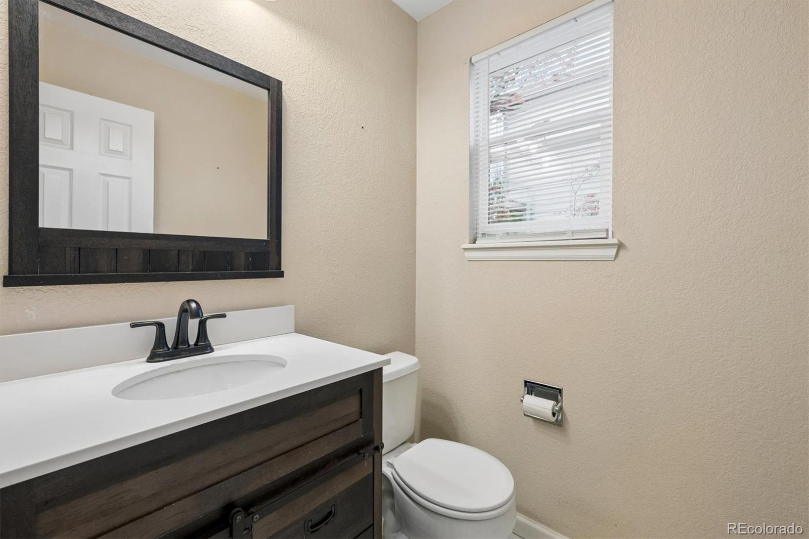 557 Stellars Jay Drive Highlands Ranch CO 80129