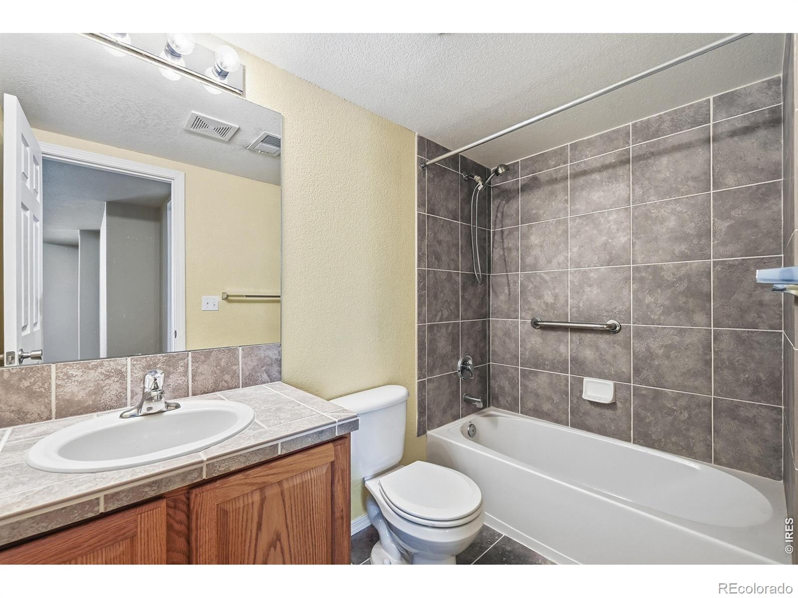 3910 E 127th Avenue Thornton CO 80241