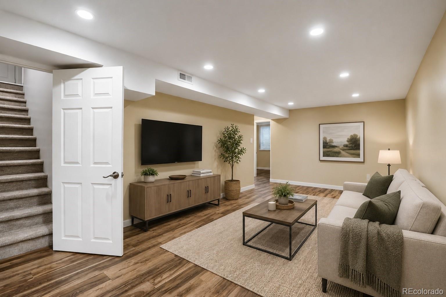 2089 S Raleigh Street Denver CO 80219