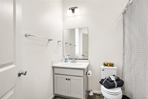 6211 N Malaya Street Aurora CO 80019