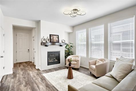 6211 N Malaya Street Aurora CO 80019