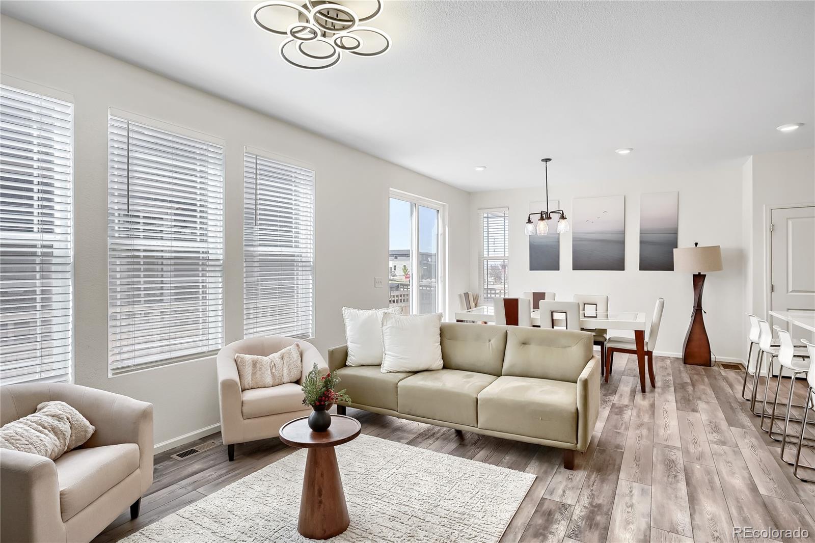 6211 N Malaya Street Aurora CO 80019