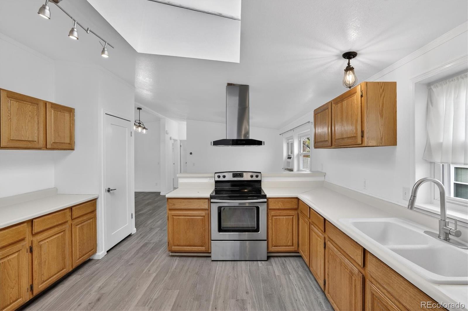 9165 Fayette Street Denver CO 80260