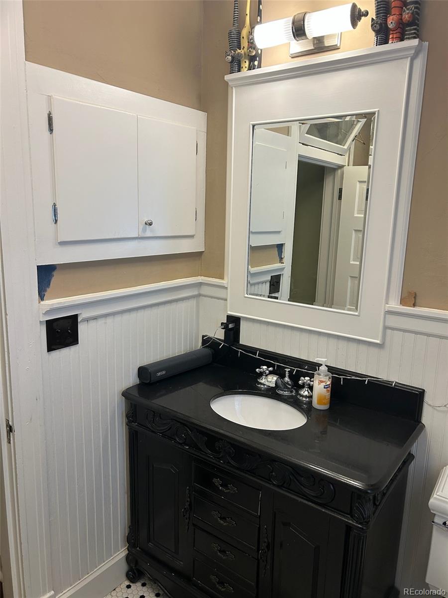 409 Vinson Street Holly CO 81047