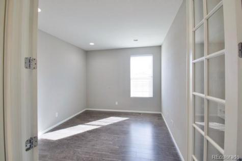 2082 S Cathay Way Aurora CO 80013