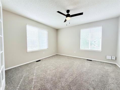 5910 S Valdai Way Aurora CO 80015