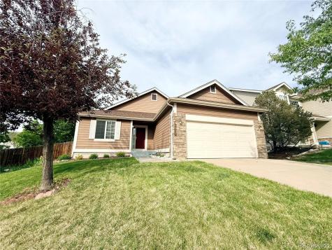 5910 S Valdai Way Aurora CO 80015