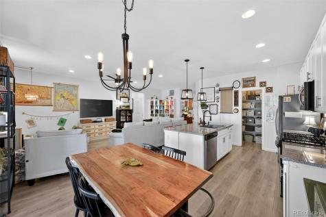 26707 E Maple Avenue Aurora CO 80018